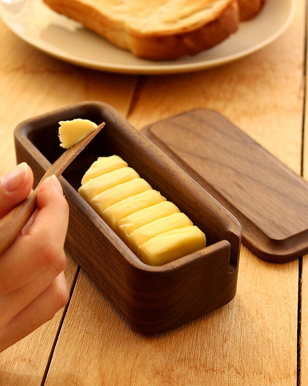 おしゃれで機能的な木製バターケースのおすすめは？