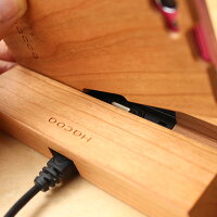 ドックがわりに!デスクトップに居場所を!木でできたXperiaZ1f用スマートフォンスタンド