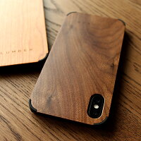天然木の手触りと自然の木目が楽しめるアイフォンX専用のハードケース
