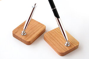 ■デスクに高級感を「木製ペンスタンド」