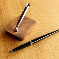 デスクに高級感を「木製ペンスタンド」