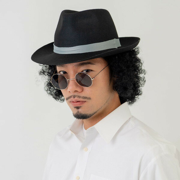 商品詳細商品説明フェルト製の帽子にアフロヘアーが着いています、あの探偵さんです。商品仕様【サイズ】頭囲：約58cm【原材料、素材】毛髪：ポリエステル100％、帽子：アクリルフェルト100％【JANコード】4957917765378【型番】6...