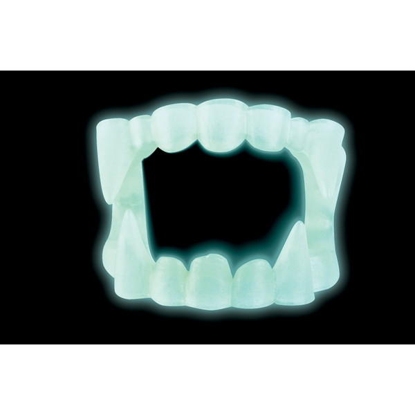 Fun world ファン ワールド Glow-In-Dark Fangs