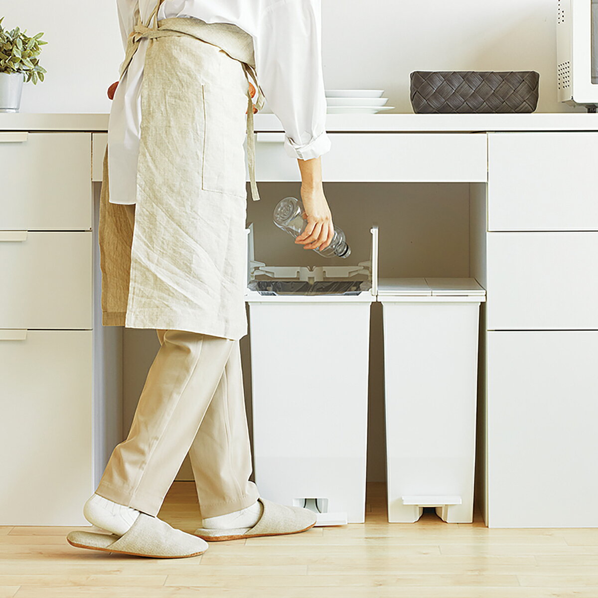 ������ �ڥ��륪���ץ�ĥ��� 45L W270 D425 H480 �緿�����ȥܥå��� ����Ȣ ��Ǽ�ȶ� �������꡼�� �եåȥڥ��뼰 ξ������ �޻ߤ��դ� ���դ� ���㥹�����դ� ���ݡ��ɱ��ù� ���å����� ��27cm ����42.5cm �⤵48cm �ۥ磻��/�֥�å�