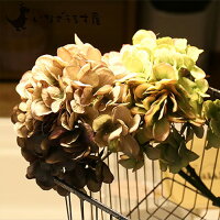 【いなざうるす屋】フェイクグリーン 秋色紫陽花【あじさい いなざうるす グリーン フェイク 観葉植物 おしゃれ かわいい 可愛い 北欧 ナチュラル アンティーク 雑貨 花 造花 パープル 紫 お花 飾り ゴージャス インテリア 雑貨 装飾】