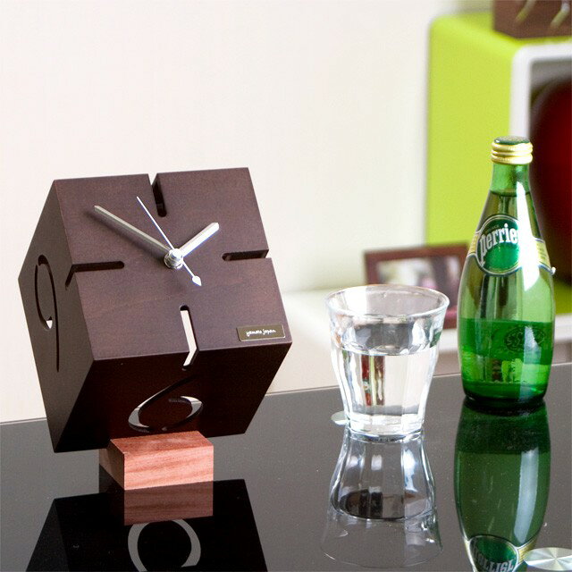 置き時計 @PUZZLE STAND TYPE M シナ材(パズルスタンドタイプM) アナログタイプ 【置時計 木製 クロック CLOCK インテリア雑貨 かわいい 可愛い 日本製 おしゃれ オシャレ置き時計 誕生日 バレンタイン プレゼント 新築祝い 結婚祝い ギフト】 [3]