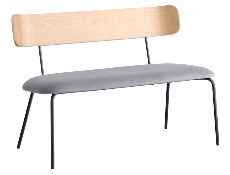 ★オーク突板の繊細な曲木加工に、グレーの座面の組み合わせがおしゃれなダイニングベンチです。ナチュラルテイストのカラーリングがお部屋に馴染みやすく、シンプルなフォルムは圧迫感を感じさせません。肌触りの良い座面はクッション性も良く、快適な座りを実現させてくれます。テーブル・チェアは別売りです。 ●サイズ：W1065×D525×H730・SH420（mm） ●背もたれ：オーク突板曲合板（ラッカー塗装） ●張地：ポリエステル ●芯材：積層合板 ●中身：ウレタンフォーム ●脚部：スチール（粉体塗装） ●組立品 ●送料無料（北海道・沖縄・離島は除く）