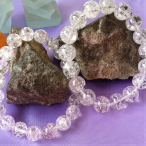 開運　クラック水晶ブレスレット　12mm玉天然石 パワーストーン 送料無料！（ポスト投函便）