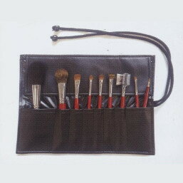 熊野化粧筆 9点パーフェクトセット 収納ケース付【返品キャンセル不可】化粧ブラシ メイク小物 雑貨 送料無料【欠品・終了時はメール連絡します】
