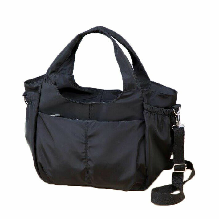 便利な多機能お出掛けバッグ ブラック/レッド