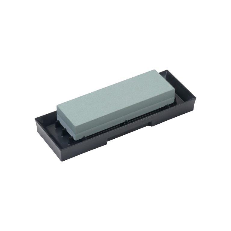 『chef’s Stile 荒砥石・中砥石台座セット FN-509』キッチン用品 砥石 シャープナー 中砥石 荒砥石 包丁研ぎ 台座付き 商品紹介 台座の水を吸い上げるから乾きにくく研ぎやすい。 すべり止め付き水張り用台座付き。 サイズ・重量 セット内容：砥石、台座 商品説明 JANコード 4582681005094原材料：砥石：アルミナ質研磨材粒度：荒砥石＃400 中砥石＃1000台座：ABS樹脂すべり止め：熱可塑性エラストマー製造国：中国 広告文責 (有)パルス　048-551-7965『chef’s Stile 荒砥石・中砥石台座セット FN-509』キッチン用品 砥石 シャープナー 中砥石 荒砥石 包丁研ぎ 台座付き