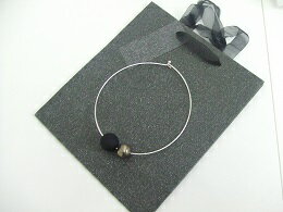 フランス　パリ　Pimkie ネックレス