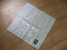 北欧 フィンランド Moomin shop スナフキンクッション(ピロ)(日本未入荷) 北欧 フィンランド Moomin shop スナフキンクッション(ピロ)(日本未入荷)