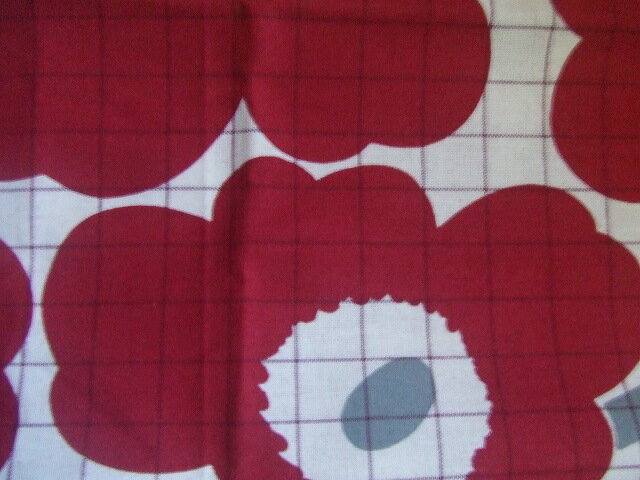 Rakuten - 北欧フィンランドMarimekko Fabric(マリメッコ生地）（フィンランド　マリメッコ）（日本未入荷）