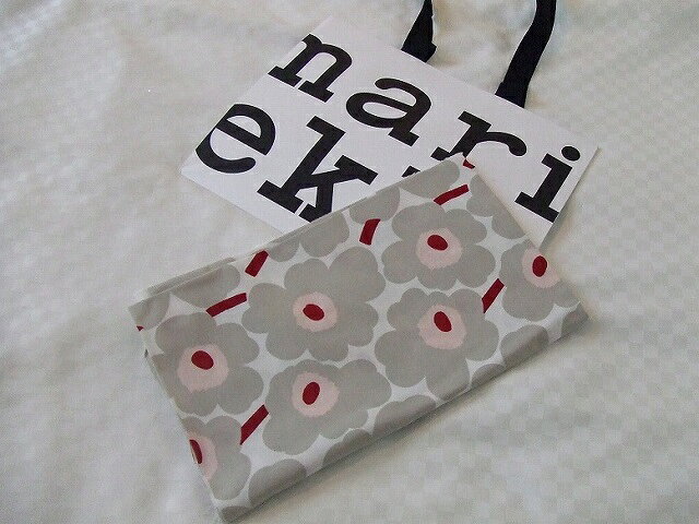 Cotton （Patterned Cloth） - 北欧フィンランド　Marimekko（生地）Maija Isola