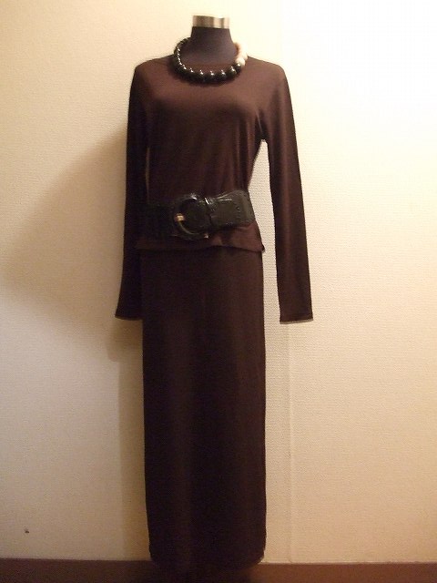 フランス パリ Kookaiスカート&Morgan(La City)トップス(モルガン)(クーカイ) フランス パリ Kookaiスカート&Morgan(La City)トップス(モルガン)(クーカイ)