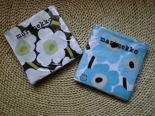 北欧　フィンランド　Marimekko　ウニッコペーパーナプキン