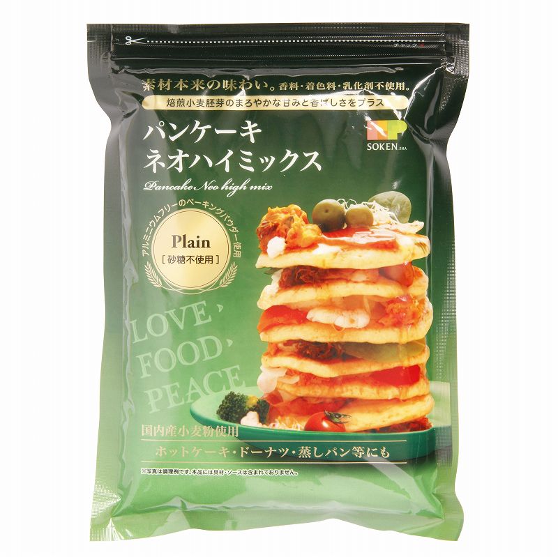 ○国産小麦の小麦粉に、丁寧に自家焙煎した小麦胚芽を加え、しっとりとした食感と香ばしさを出しました。小麦本来のおいしさを追求したミックス粉です。 ○パンケーキ・ホットケーキの他、ドーナツ、蒸しパン作りにもお使い頂けます。 ○お好みの味付けでお楽しみ頂けるよう、砂糖を使用しておりません。 ○食塩は沖縄の海水100％を原料に伝統的な平釜製法でじっくり煮詰めた海水塩を使用しています。 ○アルミニウムフリーのベーキングパウダーを使用しています。 ○素材の風味を大切にし、香料は使用しておりません。また、着色料・乳化剤も使用しておりません。 商品サイズ（mm） D:20×W:160×H:225 商品重量 410g ※リニューアルに伴い、パッケージ・内容等予告なく変更する場合がございます。予めご了承ください。 ○本品製造工場では「卵」・「乳成分」を含む製品を生産しています。 アレルゲン（28品目） 小麦