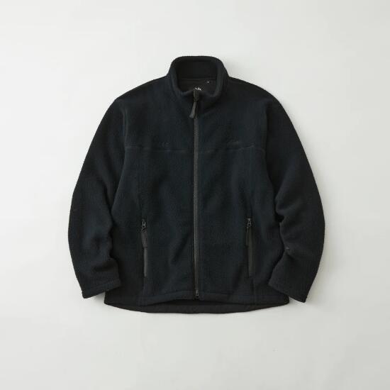 white mountaineering 【ホワイトマウンテンニアリング】 WM × WILD THINGS 039 BOA FLEECE JACKET BLACK (BC2373501)