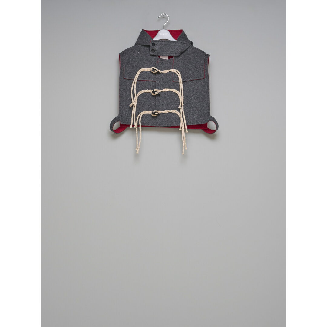 �����ָ���20%OFF�����ݥ󡪥ݥ����20�ܢ�����ȥ꡼ɬ�ܡ� MASU | ���२�������桼 DUFFLE VEST GRAY , BLACK (M25F9...