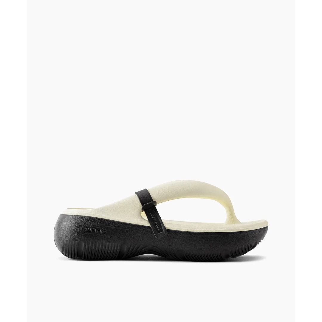 Taw&Toe |トーアンドトー Zerovity Plumpy CREAMY BLACK (Z-FF-PFCB) サンダル メンズ レディース ビーチサンダル スポーツサンダル プール 夏 キャンプ アウトドア 外履き ハイキング ユニセックス