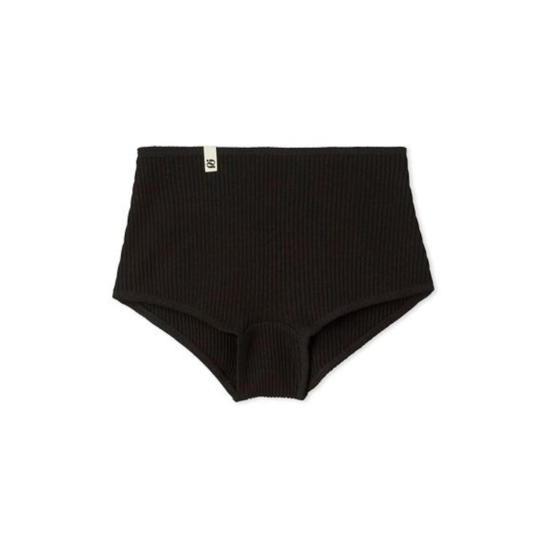 ＼全品5%OFFクーポン！5と0のつく日はP13倍※エントリー必須／ null. 【ヌル】 ボックスリブショーツ BLACK (153WCP254007) 25秋冬　25AW　ショーツ　ボックスリブショーツ