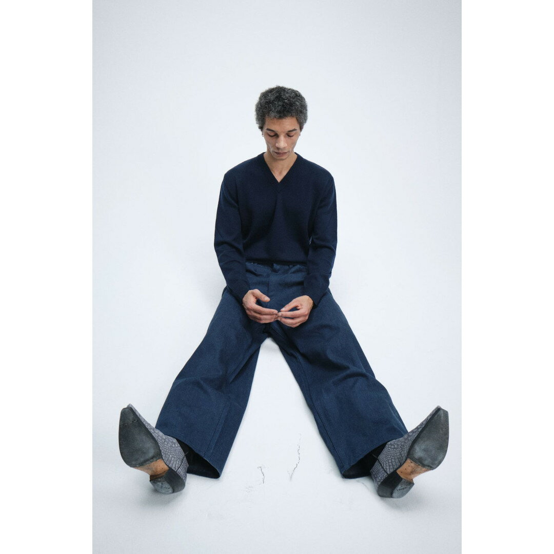 ＼全品5倍＆最大20％OFFクーポン／ SUNFLOWER | サンフラワー moon merino v neck - NAVY (3039-3) 25AW 25秋冬 トップス メリノウール ニット Vネック