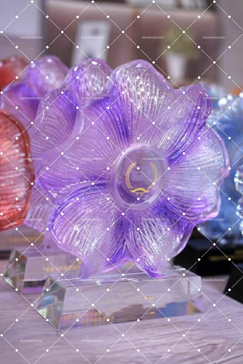 トロフィーご注文について 新規・リピーターの皆様、当店のトロフィーをご覧いただき誠にありがとうございます。 🎨 ご注文の流れ ご希望のデザインや刻印内容を、メール yamahide1103@mondofoods.net また...