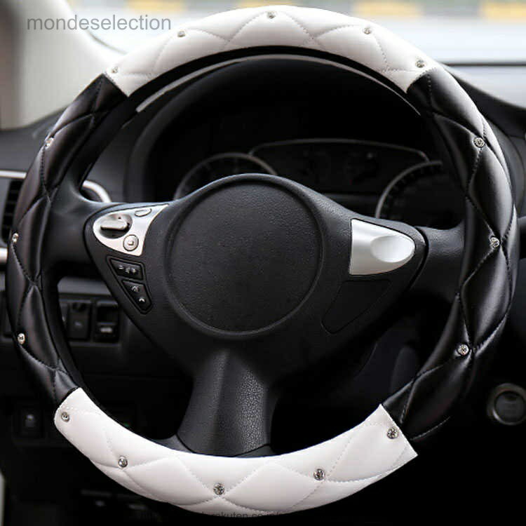 【送料無料】ハンドルカバー 軽自動車 普通車 O型 D型 PU ストーン 高級感 おしゃれ 本革調 かわいい 通気 吸汗 滑り止め 兼用 車用品 春夏 おしゃれ 内装品 テアリングカバー