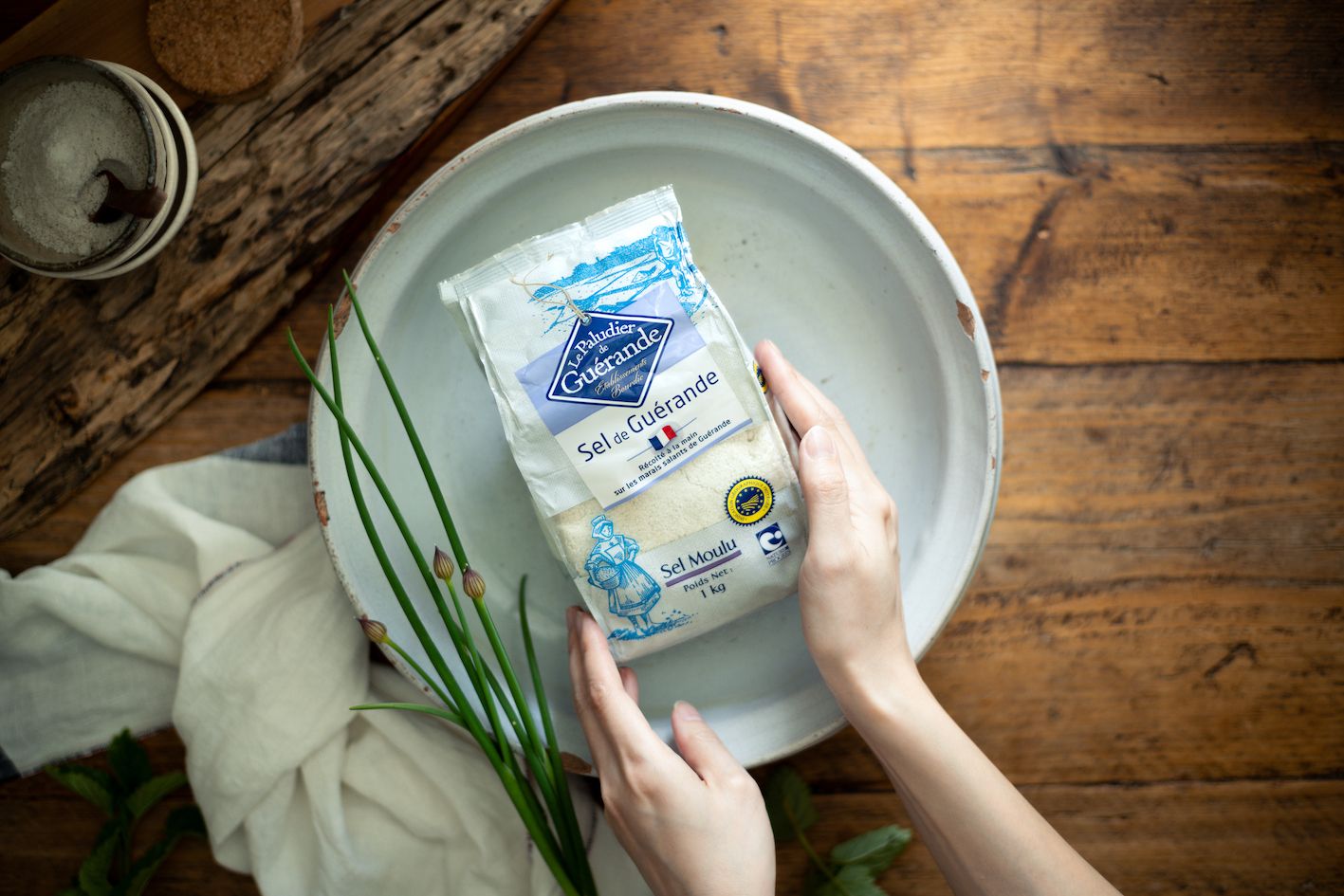 【 8月下旬発送 入荷待ち 】 ゲランドの塩【顆粒】1kg（セル マラン ド ゲランド ）01040）[ 無添加 添加物なし 清め 清め塩 浄化 ミネラル 血圧 健康 採掘 岩塩 お塩 天然塩 自然塩 高級 食用 料理 おすすめ ソルト しお 海塩 ] 最速発送 mongolia-10021227 TABEOLOGY(タベオロジー) サンプル画像3