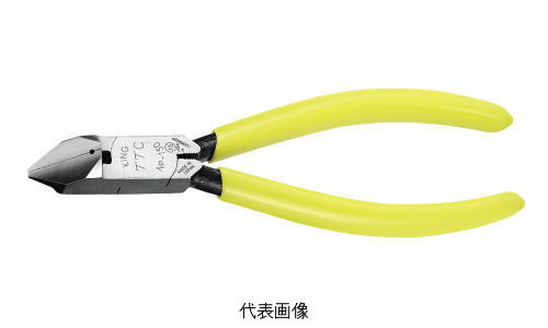 切断面がキレイに切れ、壁際の切断にも便利！ ○信頼のJIS規格品。日本工業規格（JIS）の基準に適合するため厳格な品質管理を行って製造しています。 ○グリップは滑りにくいビニールコーティング。 ・全長：157mm・頭部幅：15mm・頭部厚：11mm ・柄幅：50mm・先端長：23mm・重量　135g ○材質：・グリップ：塩化ビニール
