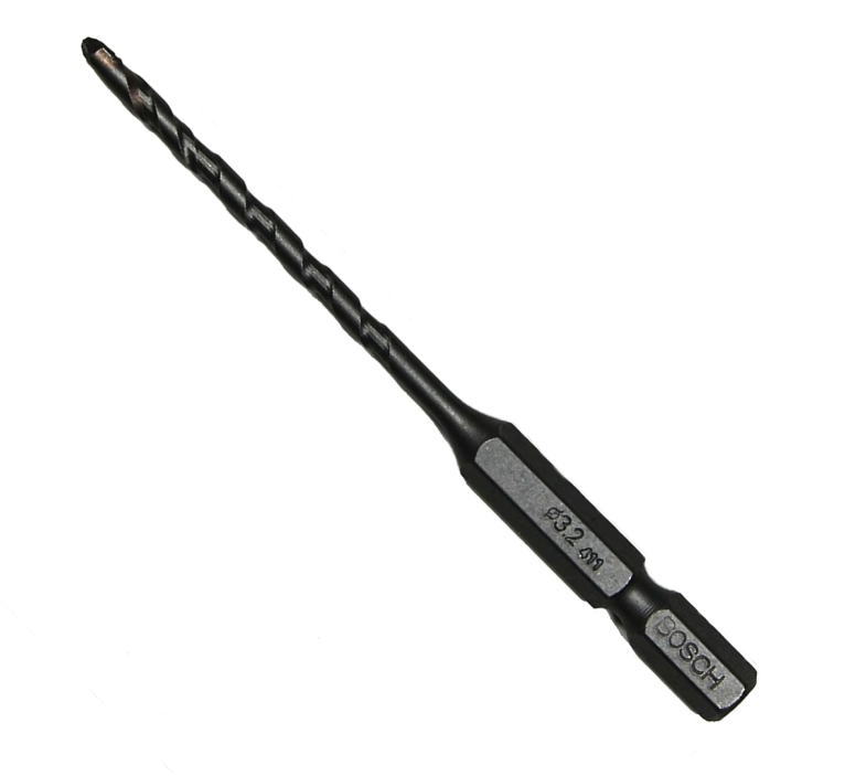 ・6.35mm六角軸シャンクを採用！従来の丸軸に比べ電気ドリルのチャックに装着した際、スリップが起こりません。また、充電インパクトドライバーには、ワンタッチで装着し使用することができます ・3.0mmφから10.0mmφまで18サイズの錐径をご用意。市場で最も幅広い商品レンジで、多様な作業に対応が可能です ・高密度超硬チップと七面のダイヤモンド精密研磨。2つの技術によリ高い耐久性と、速い穴あけスピードを実現しました ・回転専用 ・被削材(最適）：磁器タイル、陶器タイル、瓦、石膏ボード、ALC、スレート ・被削材(可能）：ブロック、レンガ、モルタル、プラスチック 錐径：Φ3.2mm 有効長：45mm 全長：90mm ※機種ごとの使用可能サイズは、各メーカーの指定に従ってください ※硬質材料への穴あけ時には、1,000回転/分以下でご使用いただくことをお奨めします 適合機種：電気ドリル、充電ドリル、充電インパクトドライバー