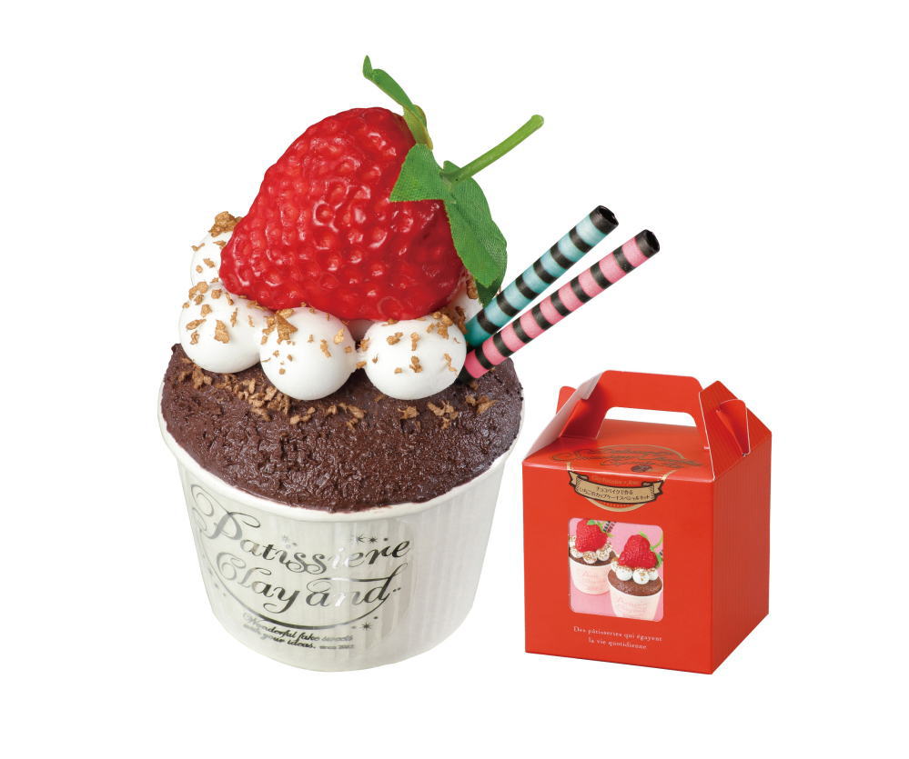 チョコベイクで作るイチゴのカップケーキスペシャルキット