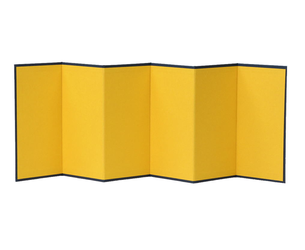 日本の美術の体験学習用に屏風画を描いたり、貼り絵などの作品を作る事ができます。 きらびやかな金の屏風　硬質の1.5mm厚ボード使用！ 本格的な屏風仕上げ！ 使える画材：ポスターカラー、アクリルガッシュ、 水彩絵具、 墨、油性ペン、 水性ペン...