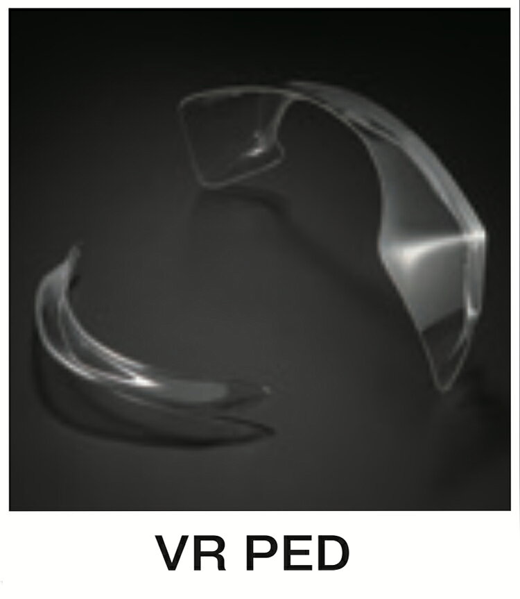 Arai Genuine Parts VR PED SPOILER ・適合ヘルメット：ARAI GPV-R・SKV-R ヘルメット専用 ・カラー：クリアー ・内容数：フロント チンスポイラー × 1 　　　　　リア スポイラー × 1 ・取り付け：両面テープ(付属) 納　期：メーカー在庫が有る場合は2〜3日程で取り寄せ可能。欠品中の場合はお時間要する場合が御座いますので予めご了承下さい。 Arai Genuine Parts & Accessories HELMET アライ 4輪ヘルメット用 レーシングカート用 純正バイザー シールド バイザー 純正品 HELMET 純正品 補修パーツ エアロパーツ 整流