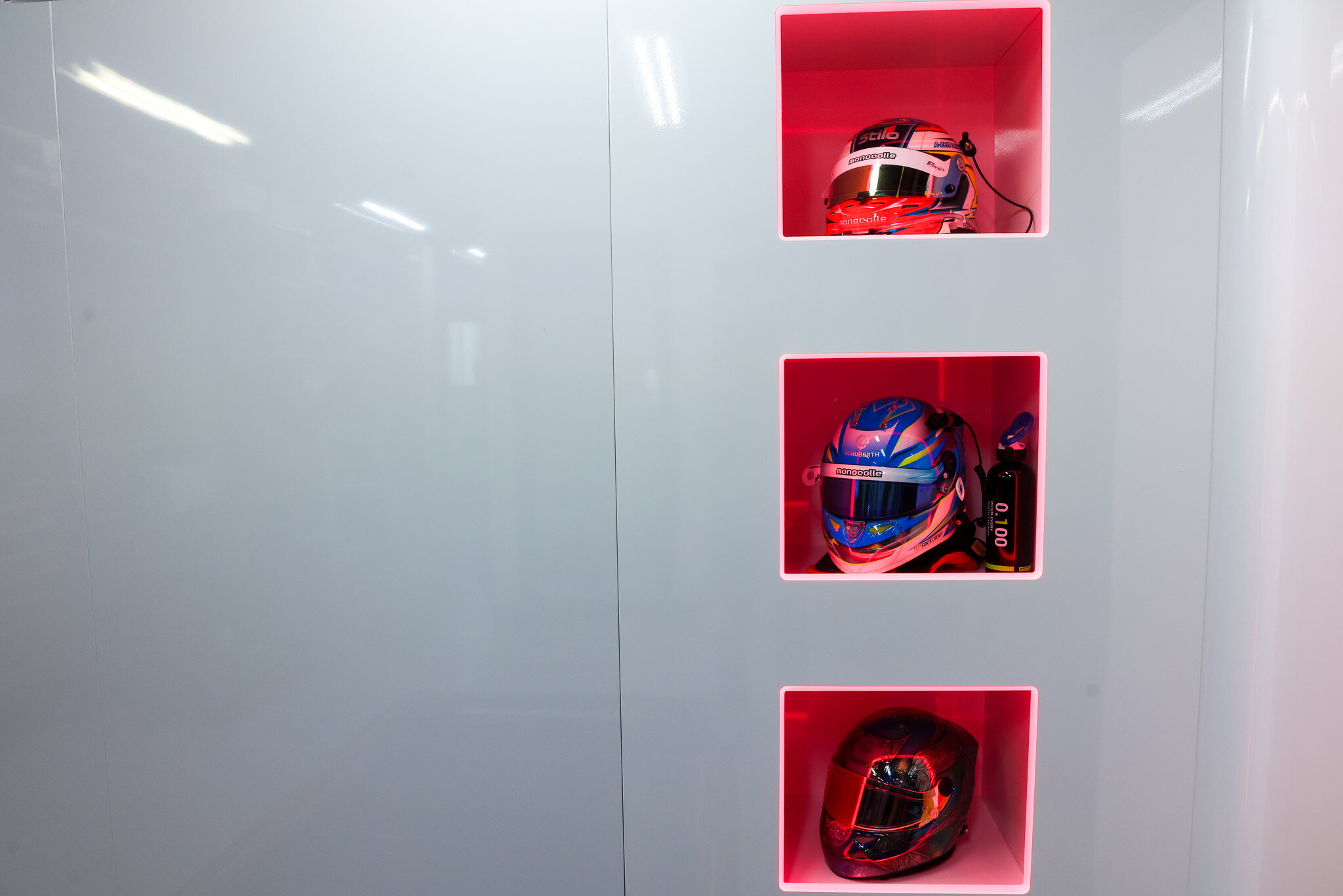 BCN BOXES �⡼�������ݡ��� ������쥹�ԥåȥѡ��ƥ���� �إ��å�3�ʼ�Ǽ LED �ߥ˥ޥॻ�å�