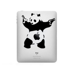 【50％OFF（半額）クーポン配布中】iPad ステッカー シール Panda with a Gun