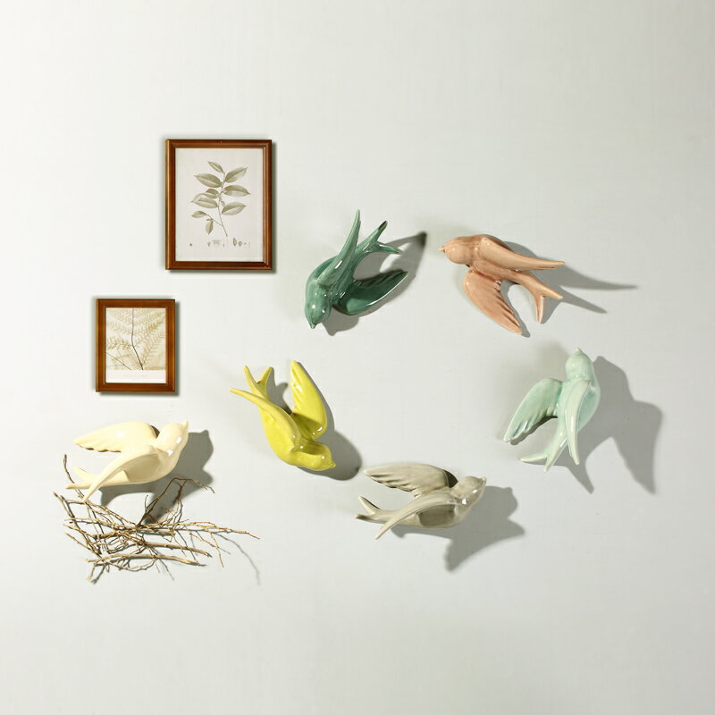 壁掛けオブジェ 羽ばたく小鳥 くすみカラー 陶器製 (6色セット)