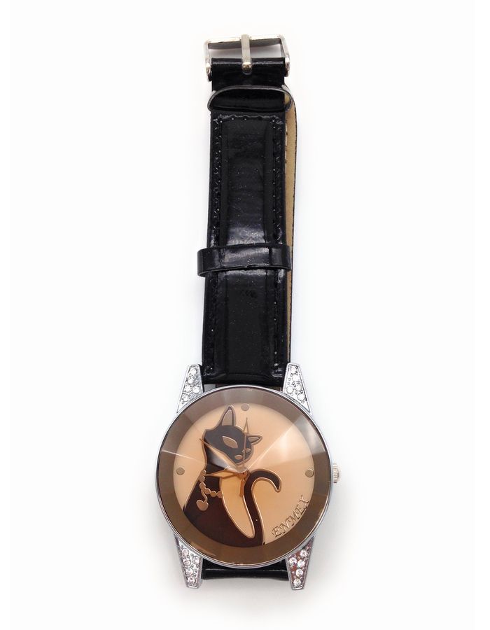 腕時計 黒猫デザインの大きめ文字盤 猫耳風のキラキラ装飾 (ブラック)
