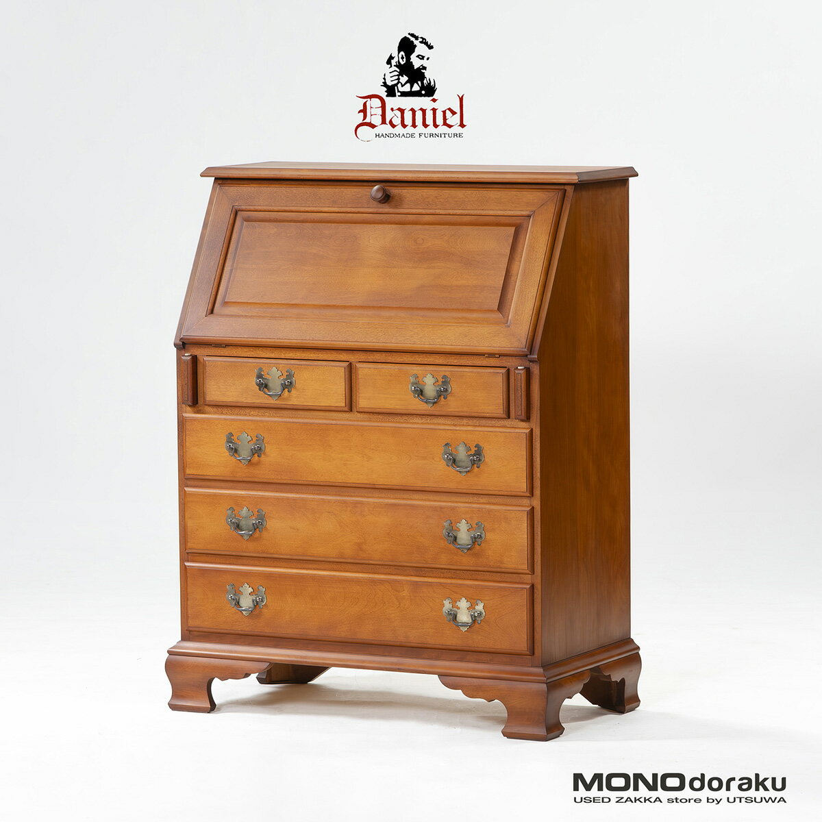 【中古】ライティングビューロー 横浜ダニエル Daniel 樺桜材 無垢材 ライティングデスク ビューローデスク エレガント クラシック トラディショナル アーリーアメリカン アンティーク調 横浜クラシック家具 デスク 机【中古デスク】【中古家具】【USED】
