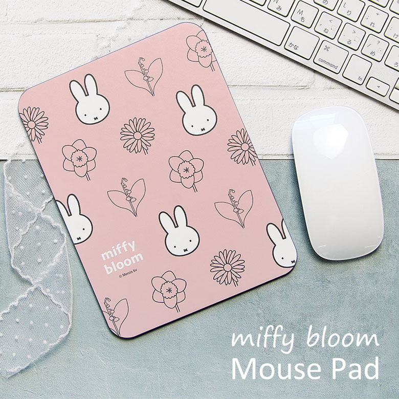 (10%OFFクーポン 26日01:59まで) ミッフィー miffy bloom マウスパッド ハードタイプ 滑り止め付き 飾って楽しめる miffy bloomグッズ ピンク キャラクターマウスパッド 人気 キャラクター グッズ 雑貨 パネル マウス パッド オシャレ