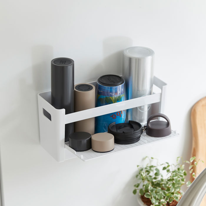 ボトル収納 ボトルスタンド 横型 日本製 マグネットシート付き 水筒 調味料 収納 ラップ ボトル ボトル..