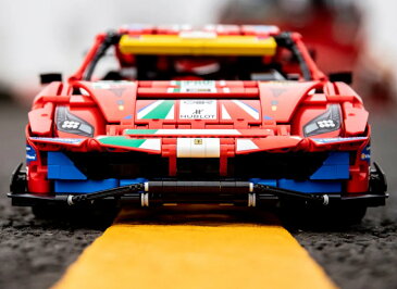 LEGO レゴ フェラーリ 488 GTE AF コルセ #51 レースカー ブロック フィギュア 1677ピース 大人のブロック 車好き 外車 フェラーリレゴ Ferrari 488 GTE 耐久レースカー 大人向けのレゴ DIY モータースポーツ ギフト プレゼント ディスプレイ インテリア