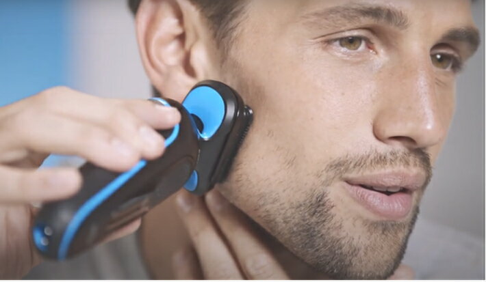 第1位獲得 新品 即納品 ブラウン シリーズ5 50 000cc 充電式 シェーバー アルコール洗浄システム付き クイック洗浄システム搭載 Series5 シェーバー 髭剃り ひげそり 100 防水設計 ブルー 青 激安ブランド Indiatribune Com