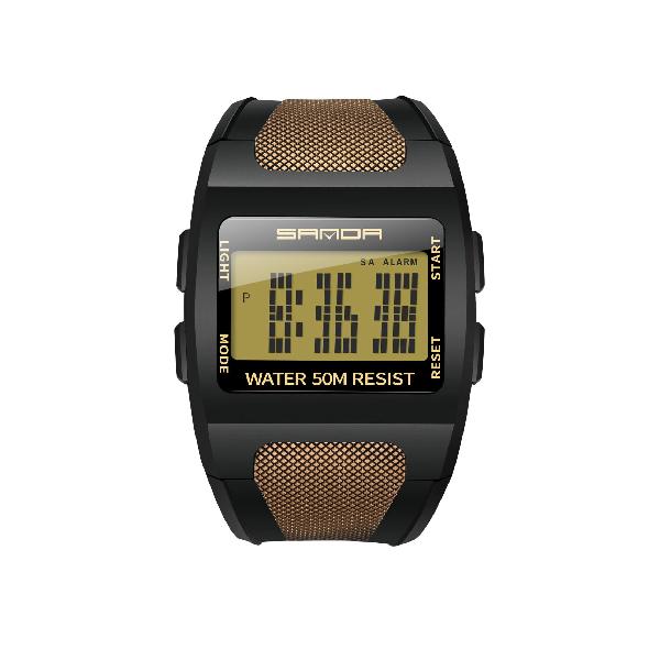 腕時計 メンズ 時計 50メートル防水 うで時計 デジタル腕時計 ミリタリー腕時計 多機能 バックライト アラーム 週表示 男性 男の子 学生 プレゼント 人気