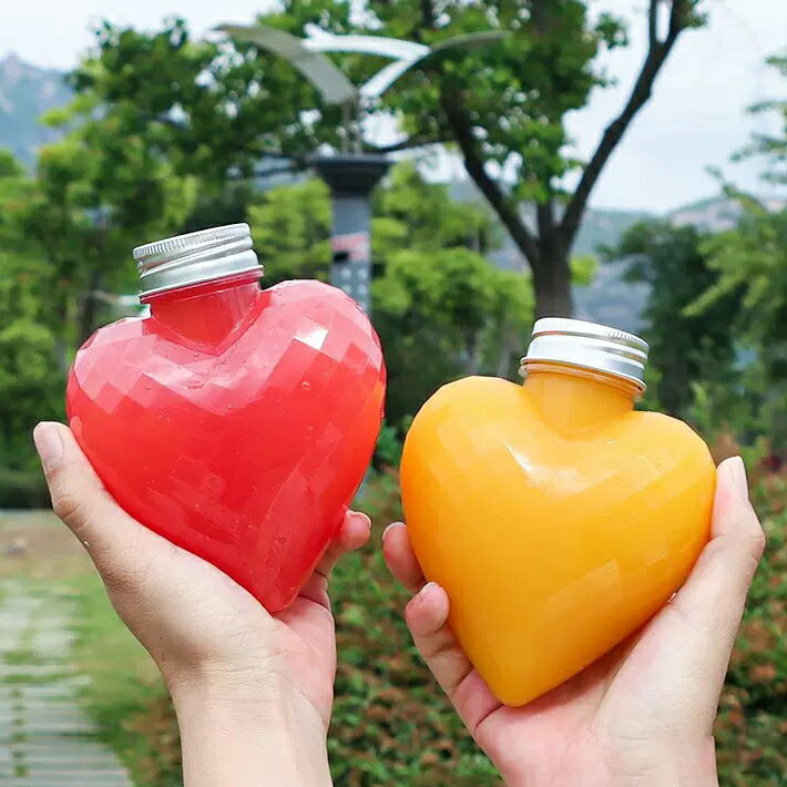 乐天商城 - ドリンクボトル 300ml 透明 ダイヤモンドカット ハートボトル フタ付き 50個 おしゃれ 可愛い タピオカボトル チーズティー バナナジュース ドリンク プラカップ 飲み物 タピオカドリンク クリアボトル プラスチックボトル PETボトル 保存容器 クマ