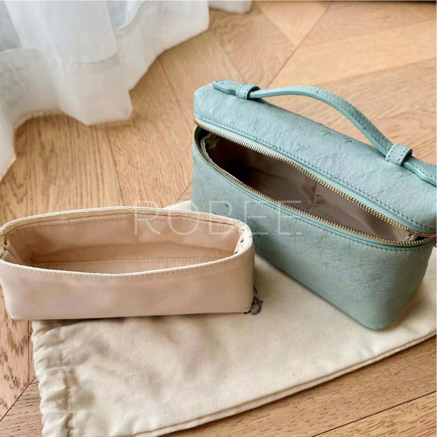 乐天商城 - バッグインバッグ loro piana対応 自立 軽い ロロピアーナ専用 ポーチ インナーバッグ ナイロン素材 レディース ツールボックス 仕切り 収納バッグ おしゃれ 撥水加工 マザーズバッグ マルチポケット 母の日 バッグ 内部 底 汚れ防止 BagCare