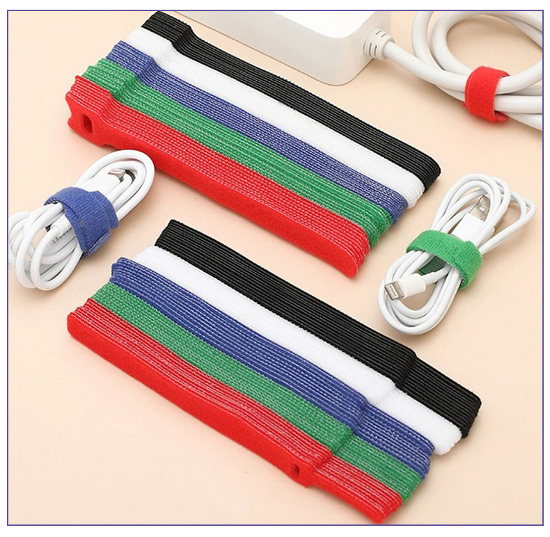 【半額★楽天スーパーSALE】 7色各10枚入り、合計70枚入り ケーブルバンド ケーブル結束バンド 面ファスナー ナイロン製 収納バンド コード配線収納 ケー...