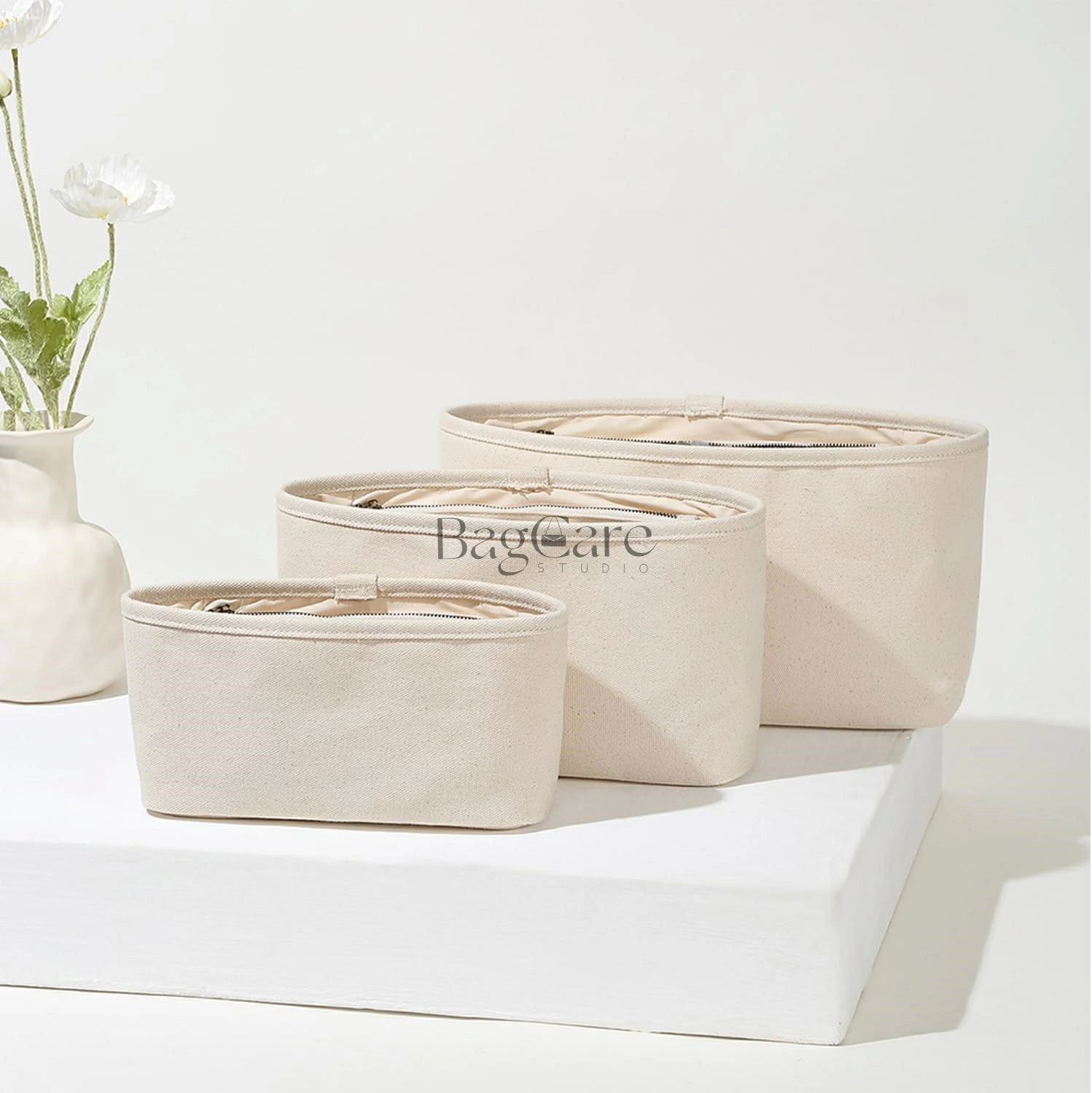 乐天商城 - キャンバスポーチ バッグインバッグ 仕切り 大容量 自立 軽い インナーバッグ レディース 収納バッグ バッグ 内部 底 汚れ防止 小物収納 BagCare