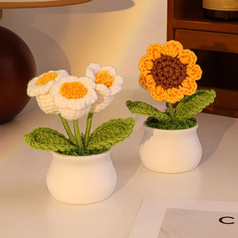 手編み 造花 花束 かわいい花 手芸ギフト 糸手編みブーケ ひまわり 高さ12cm*底長10cm すずらん 造花 贈り物 編み物 誕生日 記念日 母の日 教師の日 枯れない花